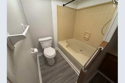 409 W 9th Street, Sandoval, IL 62882 - Photo 16