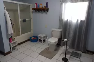 832 W Raymond Street W, Harrisburg, IL 62946 - Photo 18