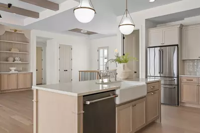 7131 Alvie Lane, Bettendorf, IA 52722 - Photo 10