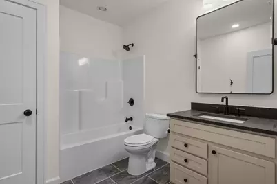 7131 Alvie Lane, Bettendorf, IA 52722 - Photo 34