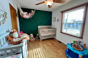 217 W 17th Ave, Milan, IL 61264 - Photo 12
