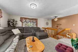 1487 McCloud Rd, Aledo, IL 61231 - Photo 8