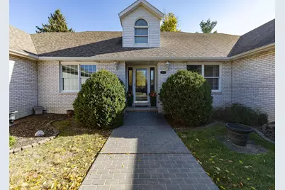 720 Hickory Drive, Geneseo, IL 61254 - Photo 2