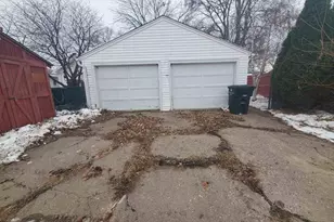 1517 32nd St, Rock Island, IL 61201 - Photo 4