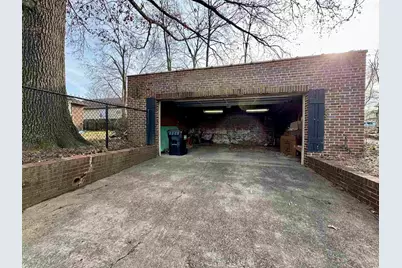 1001 S Jackson Street, Harrisburg, IL 62946 - Photo 20