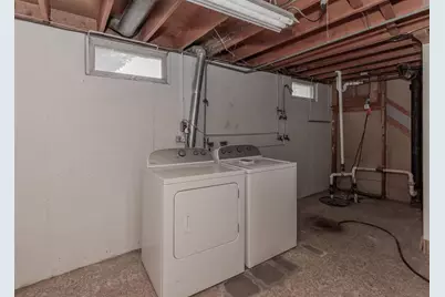 905 79th Avenue W, Rock Island, IL 61201 - Photo 24