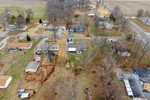 105 Hickory Grove Rd, Salem, IL 62881 - Photo 40