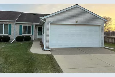 2610 38th Street #1, Moline, IL 61265 - Photo 1