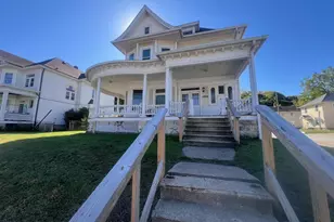 2602 6th Ave, Moline, IL 61265 - Photo 2