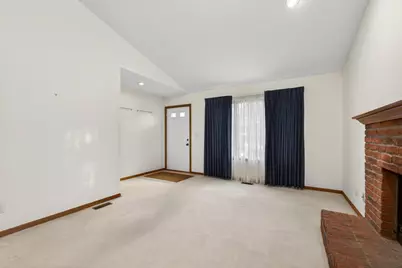 4000 46th St Court #5, Rock Island, IL 61201 - Photo 6