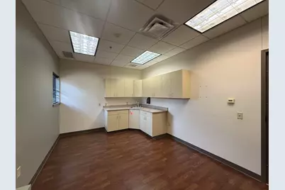 615 Valley View Drive #203, Moline, IL 61265 - Photo 10