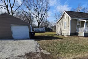 803 S Maple St, Salem, IL 62881 - Photo 38