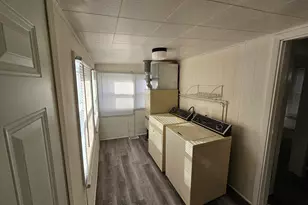 803 S Maple St, Salem, IL 62881 - Photo 32