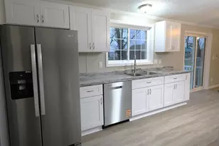 2114 Cedar Ave Ave, Salem, IL 62881 - Photo 10