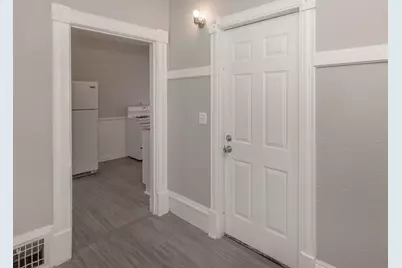 2708 7th Avenue, Rock Island, IL 61201 - Photo 4