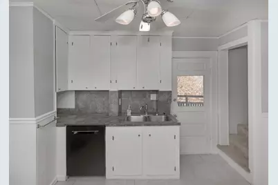 3223 9th Avenue, Rock Island, IL 61201 - Photo 14