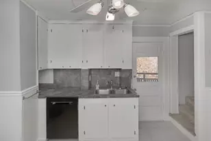 3223 9th Ave, Rock Island, IL 61201 - Photo 14