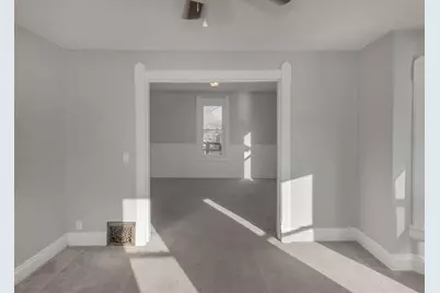 3223 9th Avenue, Rock Island, IL 61201 - Photo 8