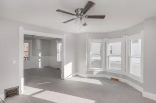 3223 9th Ave, Rock Island, IL 61201 - Photo 6