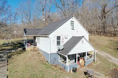342 Bassett Road, Elizabethtown, IL 62931 - Photo 2