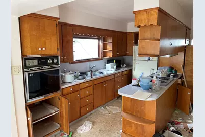 209 S 16th Street, Herrin, IL 62948 - Photo 6