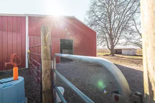 1740 Brier Creek Rd, Harrisburg, IL 62946 - Photo 34