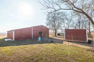 1740 Brier Creek Rd, Harrisburg, IL 62946 - Photo 30