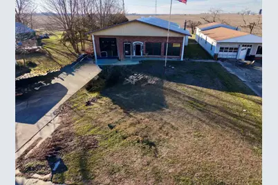 208 N 10th Street, Altamont, IL 62411 - Photo 20