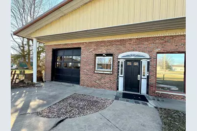 208 N 10th Street, Altamont, IL 62411 - Photo 18