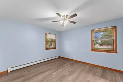 305 N Henderson Road, Alexis, IL 61412 - Photo 28