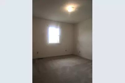 306 College Boulevard, Carmi, IL 62821 - Photo 16