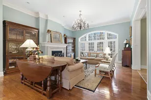 26 Chippiannock Pl, Rock Island, IL 61201 - Photo 8