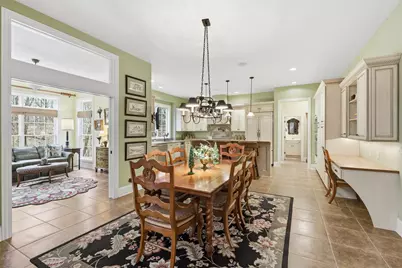 26 Chippiannock Place, Rock Island, IL 61201 - Photo 12