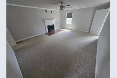 108 Mockingbird Lane, Chicago, IL 62898 - Photo 32