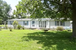 1117 Cannon Ln, Harrisburg, IL 62946 - Photo 2
