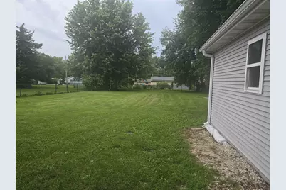 729 Locust Street, Carthage, IL 62321 - Photo 32