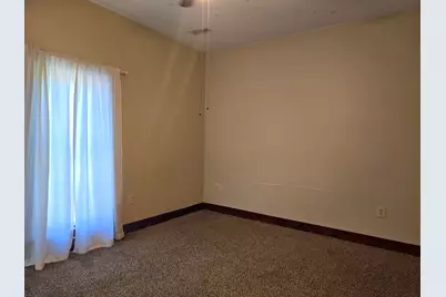 729 Locust Street, Carthage, IL 62321 - Photo 22