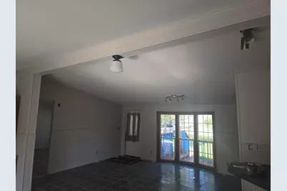 206 W 1st Avenue, La Harpe, IL 61450 - Photo 6