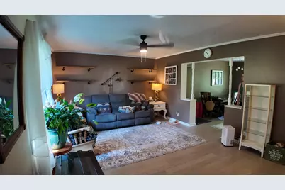 [Address not provided], Augusta, IL 62311 - Photo 4