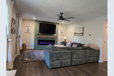705 E Main Street, Augusta, IL 62311 - Photo 10
