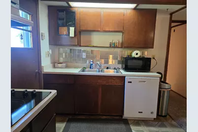 319 Rogers Road, Carthage, IL 62321 - Photo 8