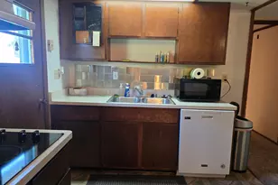 319 Rogers Rd, Carthage, IL 62321 - Photo 8