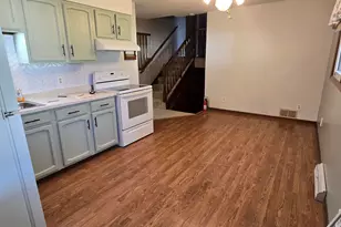 1561 Elm St, Hamilton, IL 62341 - Photo 2