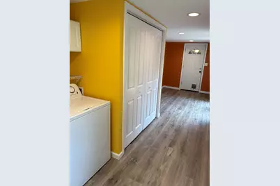 506 E Franklin Street E, Mt Sterling, IL 62353 - Photo 14