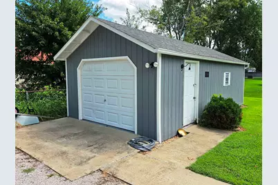 346 Woodland Drive, Salem, IL 62881 - Photo 32