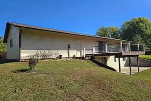 700 N Haven Dr, Carthage, IL 62321 - Photo 28