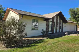 700 N Haven Dr, Carthage, IL 62321 - Photo 26