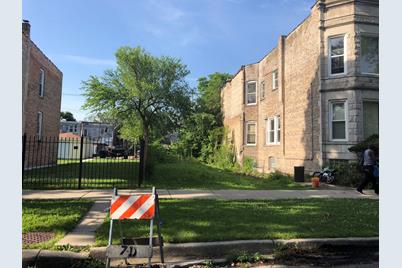 3929 W Flournoy Street, Chicago, IL 60624 - Photo 1