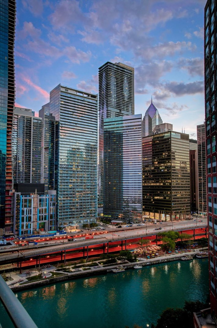 415 E North Water St #1806, Chicago, IL 60611