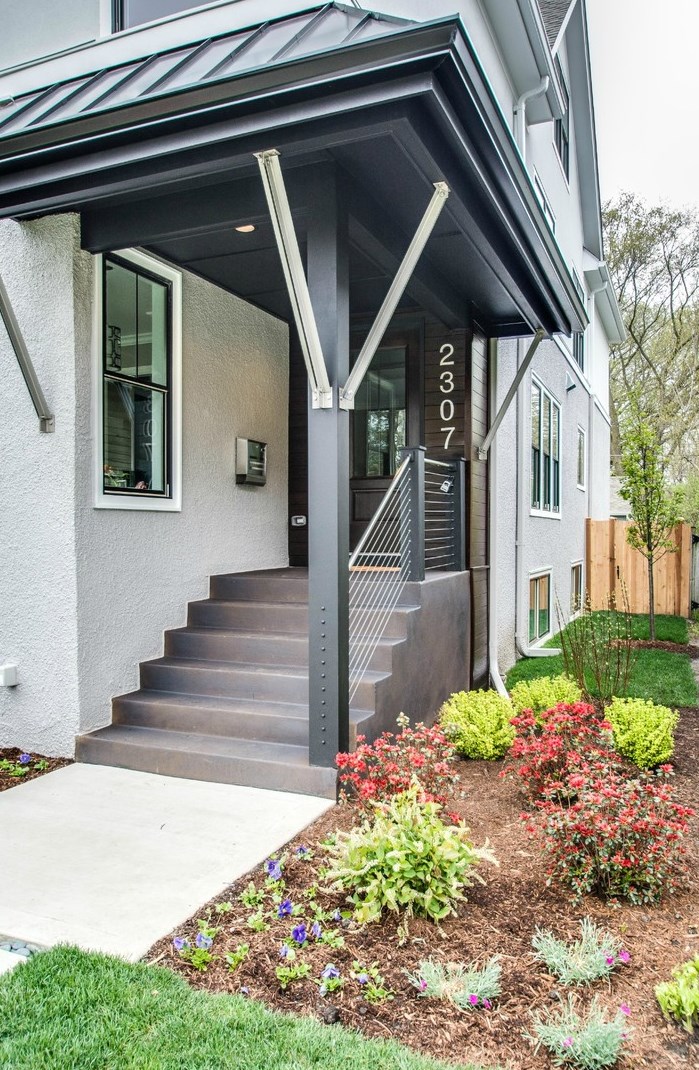 2307 Grey Ave, Evanston, IL 60201-2546